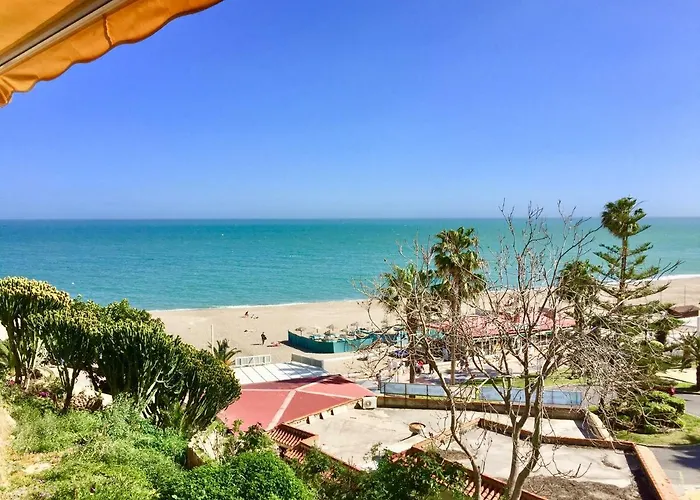 Magical Sea View Studios